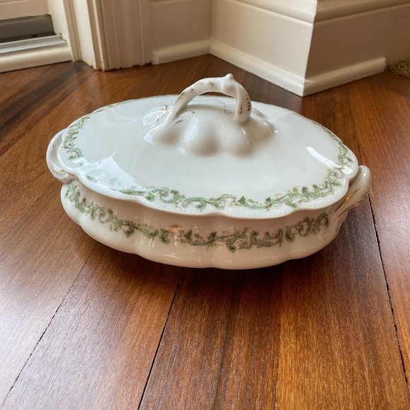 Vintage Limoges Bassett Austria Covered Casserole / Vegetable Bowl Dish